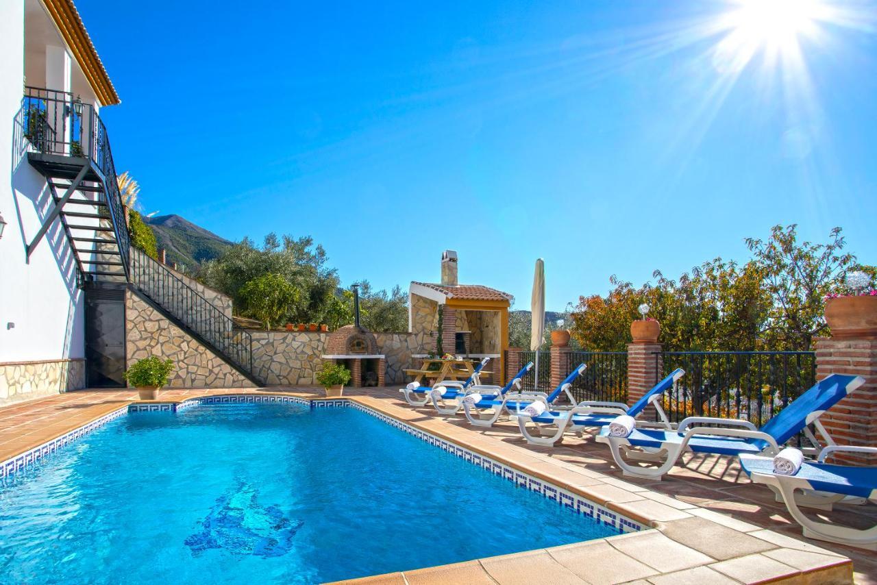 Casa Del Valle Con Piscina Privada Villa Alcaucin Bagian luar foto
